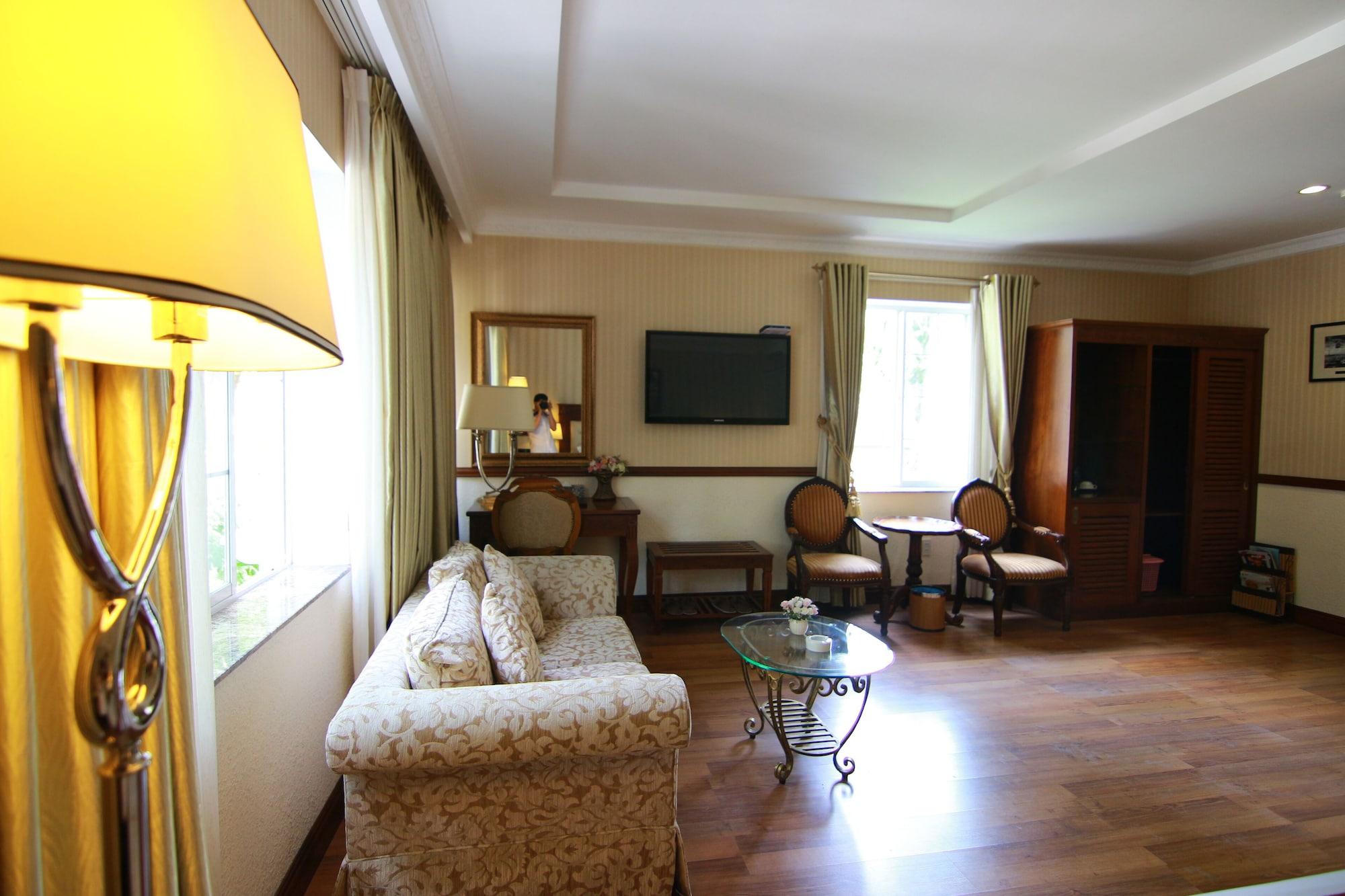Boutique Garden Hotel Хошимин Экстерьер фото