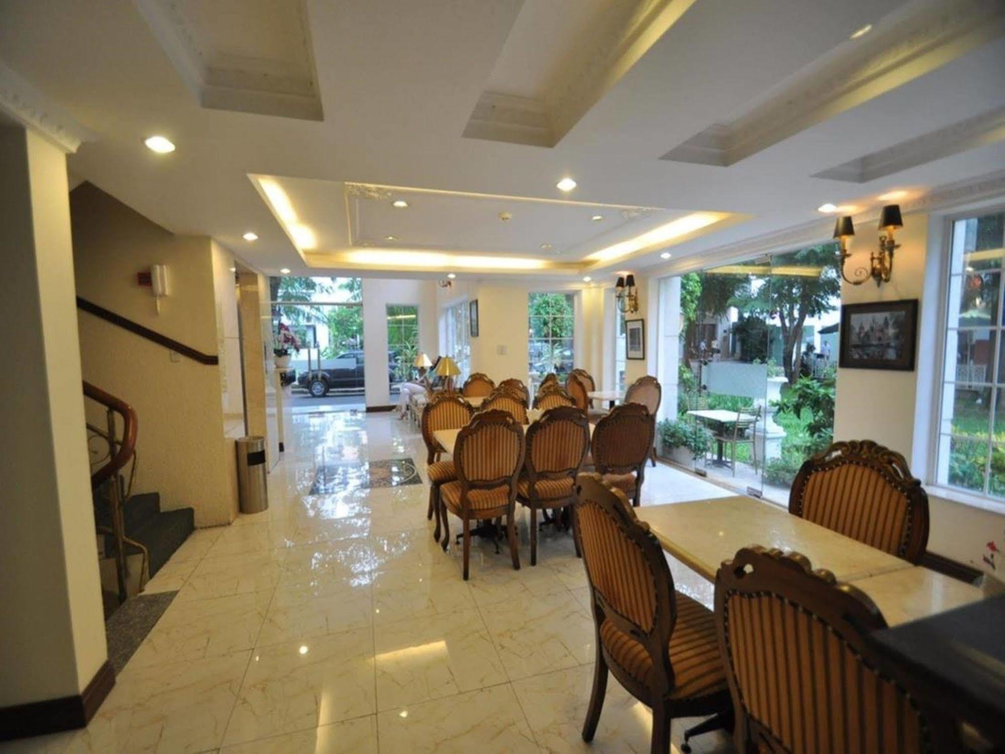 Boutique Garden Hotel Хошимин Экстерьер фото