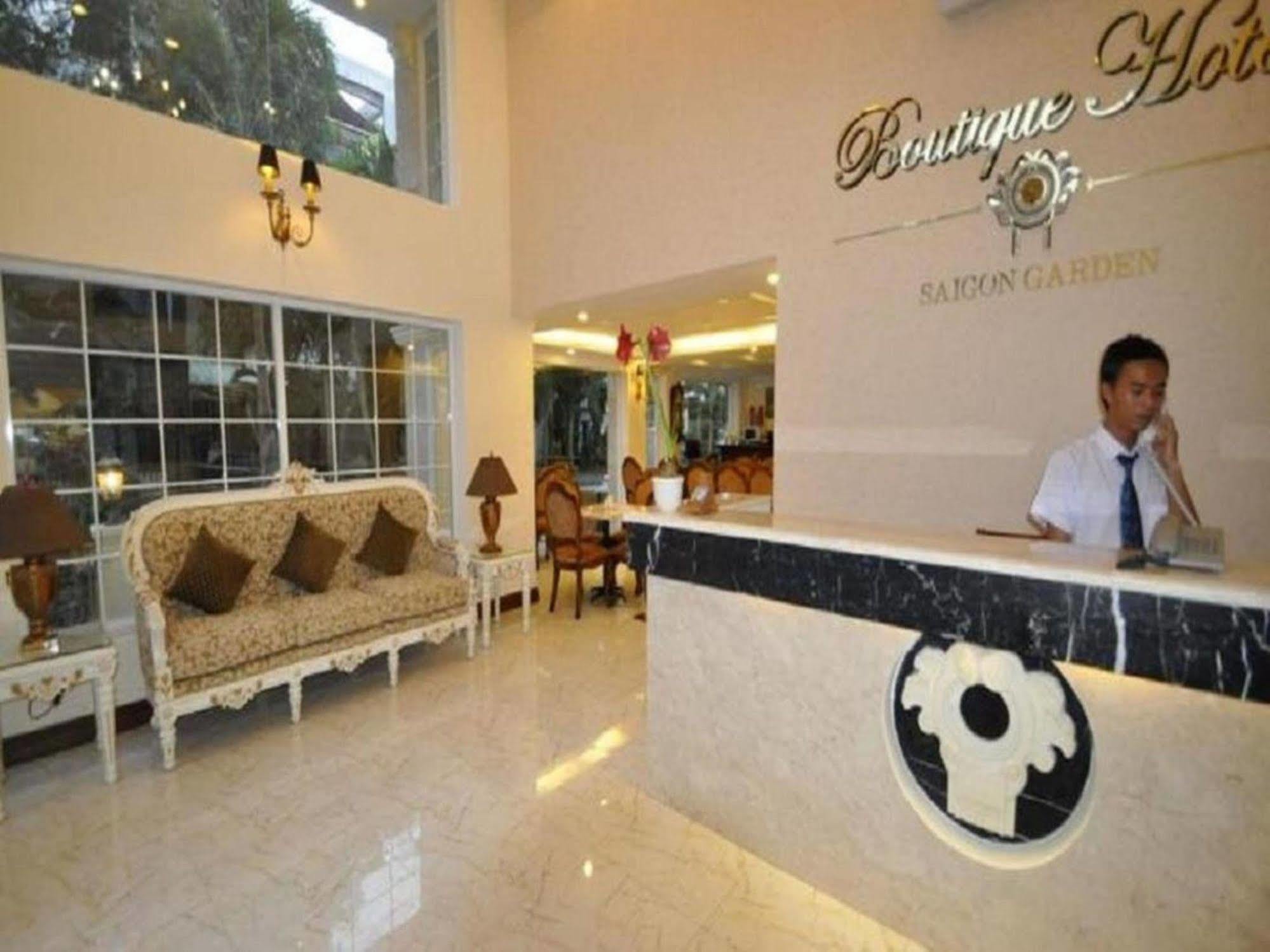 Boutique Garden Hotel Хошимин Экстерьер фото