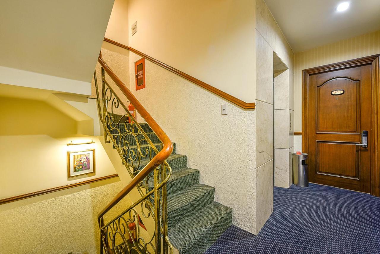 Boutique Garden Hotel Хошимин Экстерьер фото